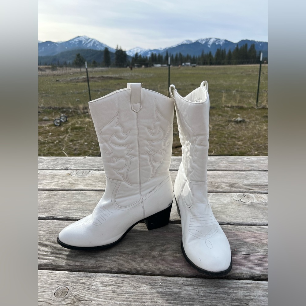 Womens white fashion cowgirl boot
